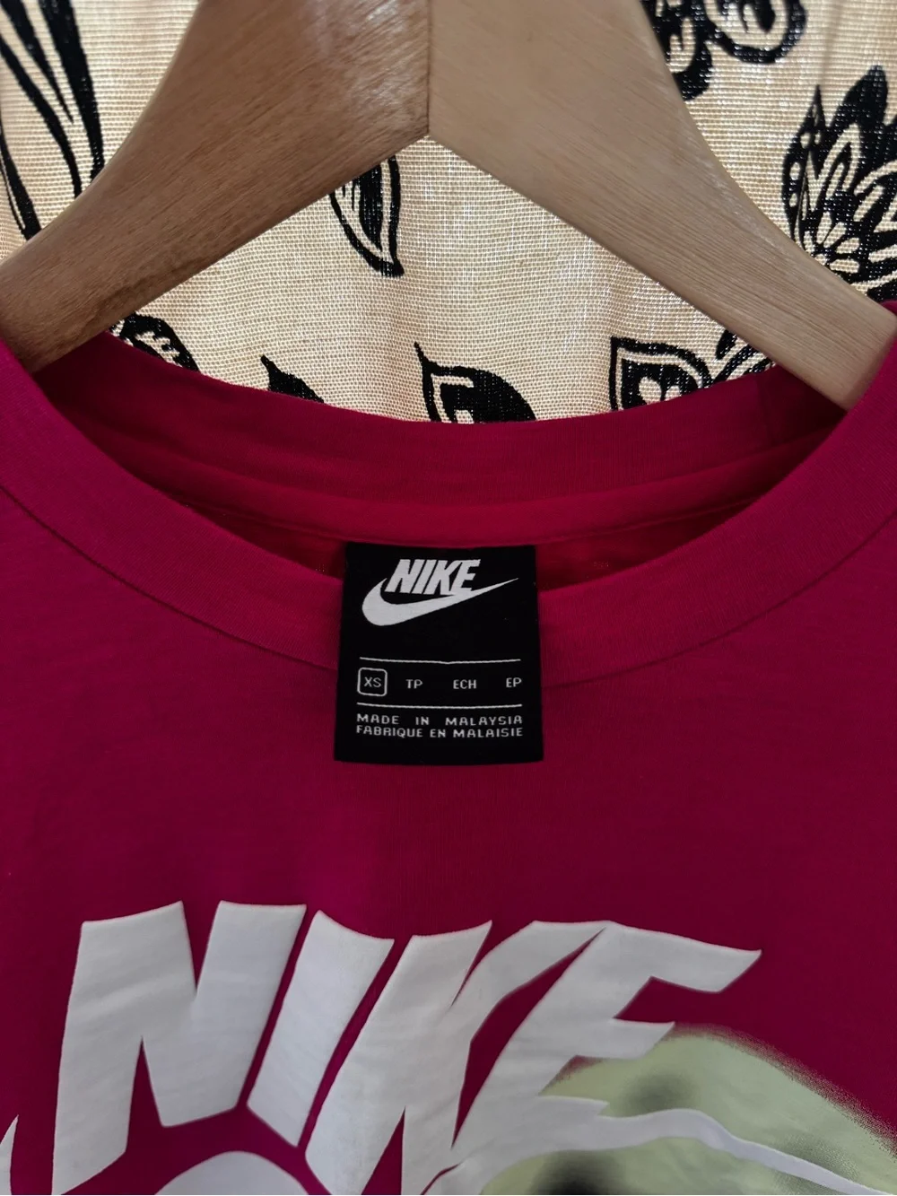 Nike Hot Pink Worldtour Graphic Sweatshirt with White Logo
